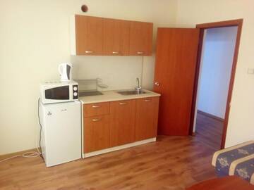Фото номера Стандартные апартаменты Отель Hotel Chernomorets г. Черноморец 3