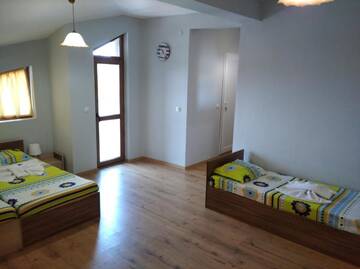 Фото номера Трехместный номер Гостевой дом Guest House Niya г. Черноморец 7