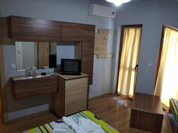 Фото номера Трехместный номер Гостевой дом Guest House Niya г. Черноморец 12