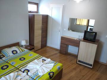 Фото номера Двухместный номер с 1 кроватью Гостевой дом Guest House Niya г. Черноморец 4