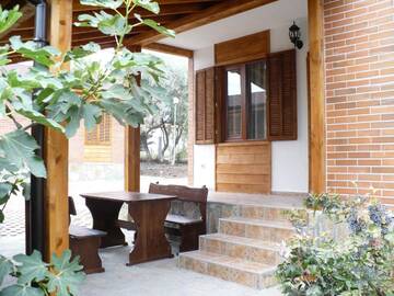 Фотографии Комплексы для отдыха с коттеджами/бунгало Villas and Bungalows Panorama г. Черноморец (Болгария) №1 Фото Комплексы для отдыха с коттеджами/бунгало Villas and Bungalows Panorama г. Черноморец 1