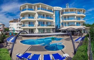 Фотографии Отель Family Hotel Adena г. Черноморец (Болгария) №4 Фото Отель Family Hotel Adena г. Черноморец 4