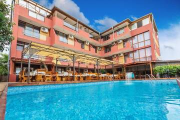 Фотографии Отель Akladi Family Hotel г. Черноморец (Болгария) №1 Фото Отель Akladi Family Hotel г. Черноморец 1