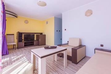 Фото номера Люкс с 1 спальней и балконом (для 2 взрослых) Отель Akladi Family Hotel г. Черноморец 5